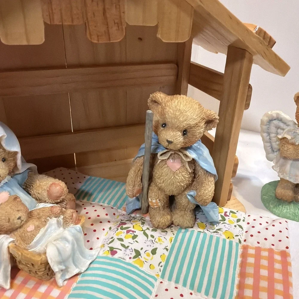 Vintage Enesco Cherished Teddies Nativity 4 Piece Set Stable‎ Figurines Box